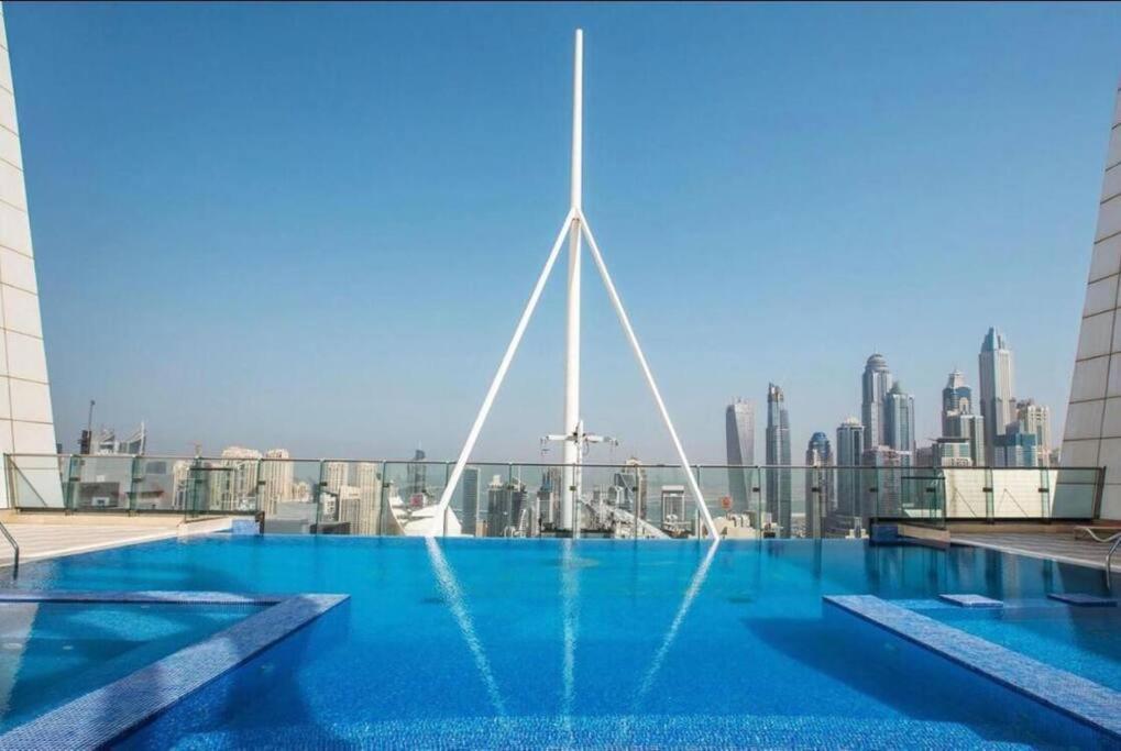 Luxury Modern Studio In Jlt With Amazing View & Rooftop Pool - Sleeps 3 Dubaj Exteriér fotografie