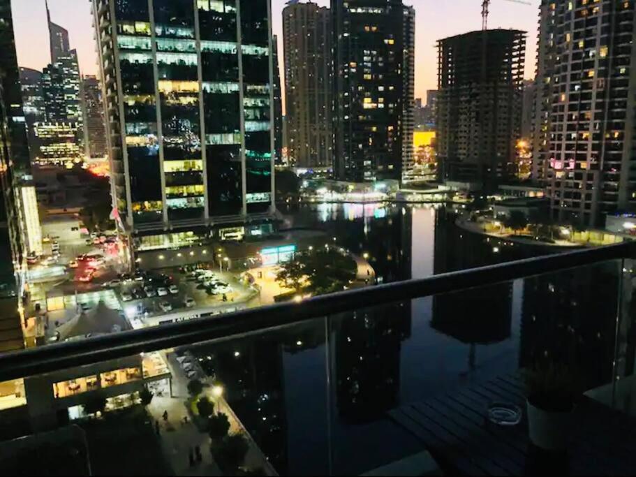 Luxury Modern Studio In Jlt With Amazing View & Rooftop Pool - Sleeps 3 Dubaj Exteriér fotografie